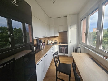 Pronájem bytu 2+1 v osobním vlastnictví 56 m², Praha 10 - Záběhlice