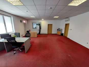 Pronájem skladovacích prostor 157 m², Slavkov u Brna