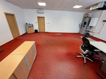Pronájem skladovacích prostor 157 m², Slavkov u Brna