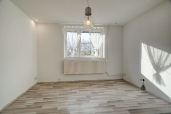 Obývací pokoj - Pronájem domu 92 m², Dolní Kounice
