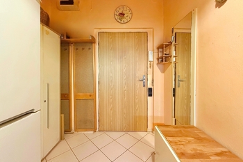 Prodej bytu 2+1 v osobním vlastnictví 56 m², Praha 9 - Vysočany