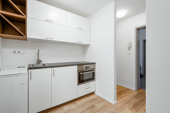 Pronájem bytu 1+1 v osobním vlastnictví 27 m², Praha 6 - Břevnov