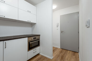 Pronájem bytu 1+1 v osobním vlastnictví 27 m², Praha 6 - Břevnov