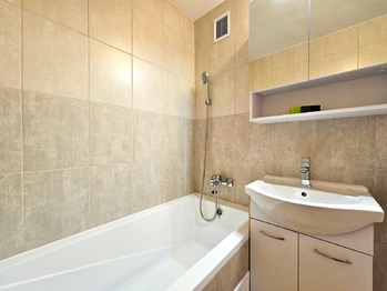 Prodej bytu 3+1 v osobním vlastnictví 67 m², Most