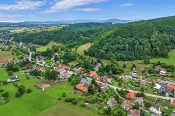 Rodinný dům, Machov - pohled na dům - Prodej chaty / chalupy 110 m², Machov