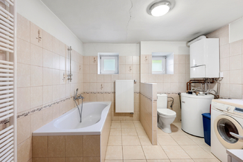 Prodej pozemku 692 m², Dobřejovice