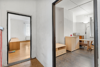 Prodej pozemku 692 m², Dobřejovice