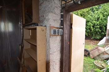 elektroinstalace v kůlně - Prodej domu 109 m², Praha 4 - Točná