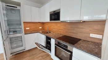 Pronájem bytu 1+kk v osobním vlastnictví 53 m², Praha 4 - Modřany