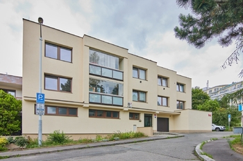 Pronájem bytu 2+kk v družstevním vlastnictví 66 m², Praha 5 - Košíře
