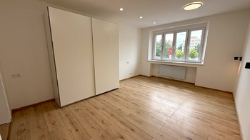 Ložnice - Pronájem bytu 2+kk v osobním vlastnictví 40 m², Praha 9 - Horní Počernice