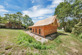 Prodej domu 223 m², Hraběšice