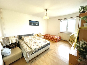 Prodej domu 400 m², Křimov