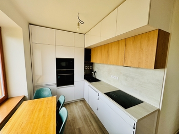 Pronájem bytu 2+1 v osobním vlastnictví 53 m², Praha 3 - Žižkov