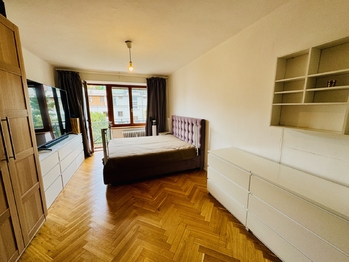Pronájem bytu 2+1 v osobním vlastnictví 53 m², Praha 3 - Žižkov