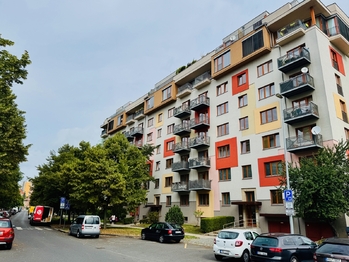 Pronájem bytu 2+1 v osobním vlastnictví 53 m², Praha 3 - Žižkov