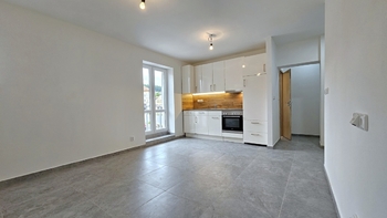 Pronájem bytu 1+kk v osobním vlastnictví 27 m², Hořovice