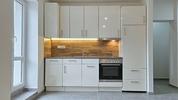 Pronájem bytu 1+kk v osobním vlastnictví 27 m², Hořovice