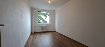Pronájem bytu 3+1 v osobním vlastnictví 77 m², Praha 4 - Modřany
