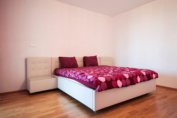 Pronájem bytu 3+kk v osobním vlastnictví 127 m², Praha 3 - Žižkov