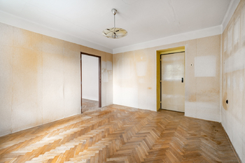 Prodej bytu 3+1 v osobním vlastnictví 75 m², Praha 9 - Kbely