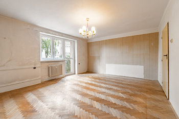 Prodej bytu 3+1 v osobním vlastnictví 75 m², Praha 9 - Kbely