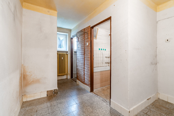 Prodej bytu 3+1 v osobním vlastnictví 75 m², Praha 9 - Kbely