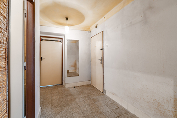 Prodej bytu 3+1 v osobním vlastnictví 75 m², Praha 9 - Kbely