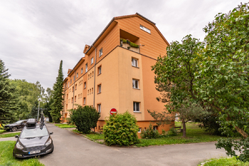 Prodej bytu 3+1 v osobním vlastnictví 75 m², Praha 9 - Kbely