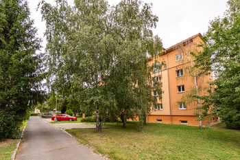 Prodej bytu 3+1 v osobním vlastnictví 75 m², Praha 9 - Kbely