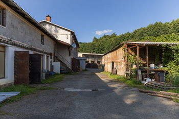 Prodej výrobních prostor 1661 m², Bohdíkov