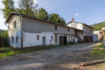 Prodej výrobních prostor 1661 m², Bohdíkov