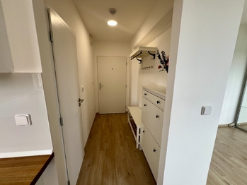 Pronájem bytu 1+1 v osobním vlastnictví 31 m², Praha 5 - Jinonice