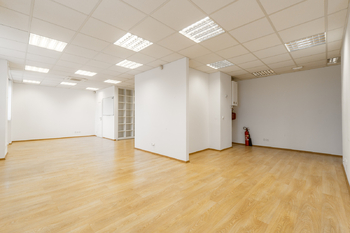Pronájem kancelářských prostor 156 m², Praha 4 - Nusle