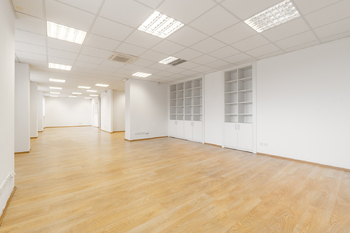 Pronájem kancelářských prostor 156 m², Praha 4 - Nusle