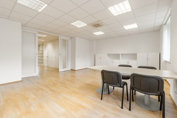 Pronájem kancelářských prostor 156 m², Praha 4 - Nusle