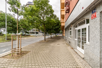 Pronájem kancelářských prostor 156 m², Praha 4 - Nusle