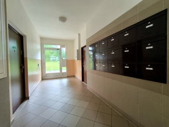 Pronájem bytu 2+kk v osobním vlastnictví 41 m², Kladno
