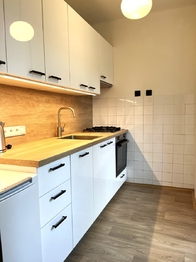 Pronájem bytu 3+1 v osobním vlastnictví 60 m², Praha 10 - Strašnice