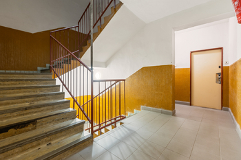 Prodej bytu 3+1 v osobním vlastnictví 66 m², Jince