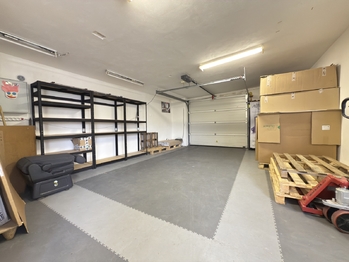 Pronájem obchodních prostor 145 m², Horní Bříza