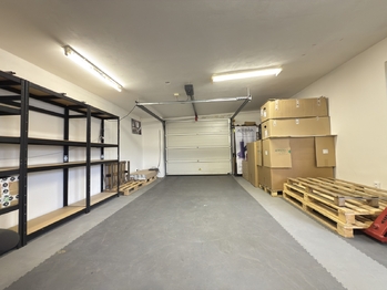 Pronájem obchodních prostor 145 m², Horní Bříza