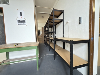 Pronájem obchodních prostor 145 m², Horní Bříza
