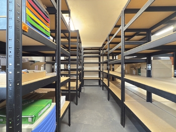 Pronájem obchodních prostor 145 m², Horní Bříza