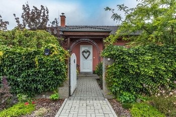 Vstupte - Prodej domu 118 m², Sedlčany