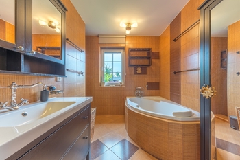 koupelna - Prodej domu 118 m², Sedlčany