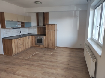 Pronájem bytu 1+kk v osobním vlastnictví 43 m², Pardubice