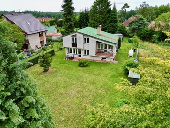 Klid a zeleň - Prodej domu 150 m², Louňovice