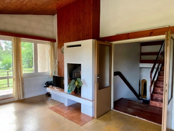 Velký obývací pokoj - Prodej domu 150 m², Louňovice
