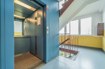 Prodej bytu 4+1 v osobním vlastnictví 62 m², Praha 4 - Krč
